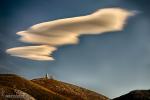 Nube sobre la Torrre de la Estancia (Gualchos). Paisajes de Granada