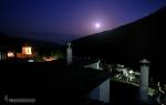 Luna en Pampaneira. Paisajes de Granada y Alpujarra